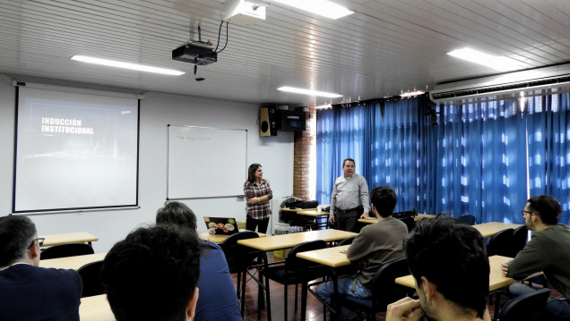 imagen Representantes de Quilmes brindaron charla sobre mantenimiento industrial