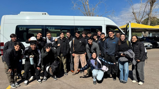 imagen Estudiantes de Ingeniería en Petróleo fortalecieron su formación con una visita técnica a empresa del sector industrial