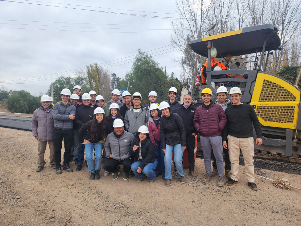 imagen Estudiantes de Ingeniería Civil realizaron visita técnica a la obras de la Ruta Provincial Nº 82