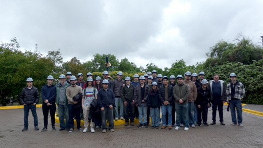 imagen Estudiantes de Ingeniería Mecatrónica realizaron una visita técnica a IMPSA 
