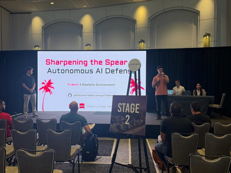 imagen Estudiantes de Ciencias de la Computación presentaron proyecto de ciberseguridad en Ekoparty Miami 2026