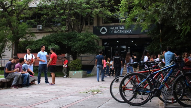 imagen Llamado a concursos docentes de la Facultad de Ingeniería