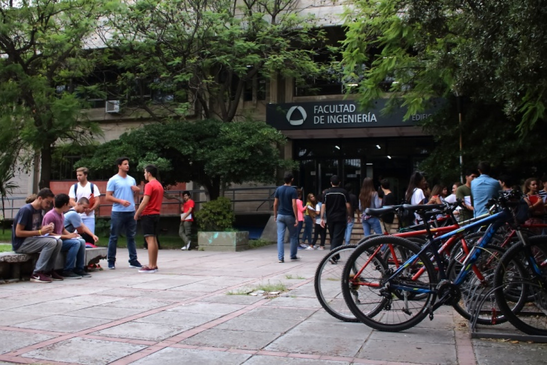 imagen Llamado a concursos docentes de la Facultad de Ingeniería