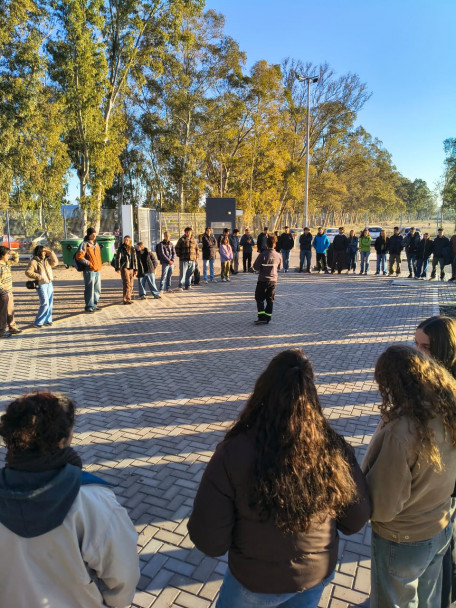 imagen Estudiantes participaron de una jornada de aprendizaje territorial e interdisciplinario en el Centro Verde de Guaymallén