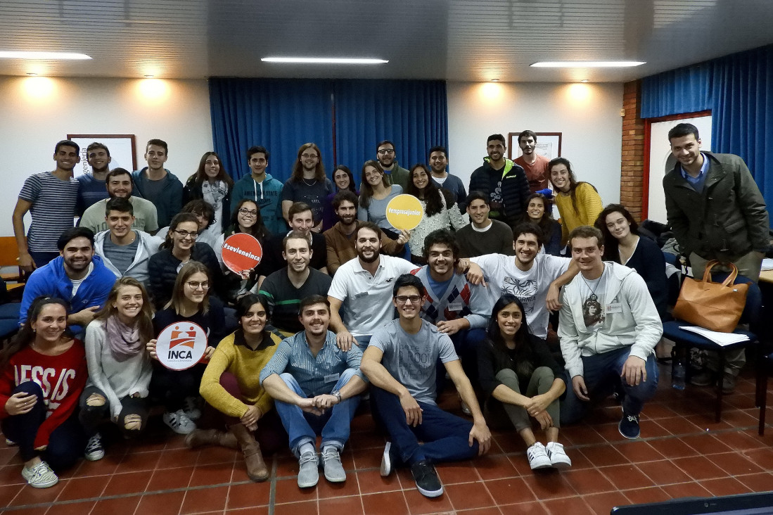 imagen Empresa Junior brindó una charla informativa e invitó a los estudiantes a participar