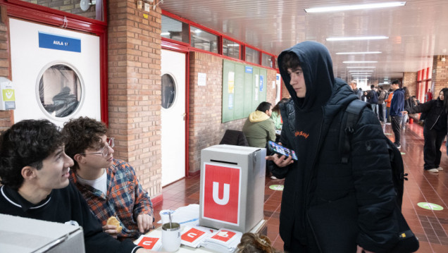 imagen Se convoca a participar como Autoridades de Mesa en el balotaje 