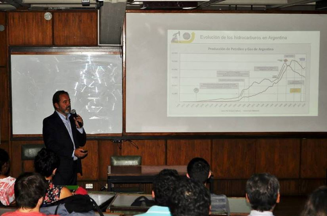 imagen Trataron la evolución de los hidrocarburos en la Argentina y su impacto en la matriz energética actual