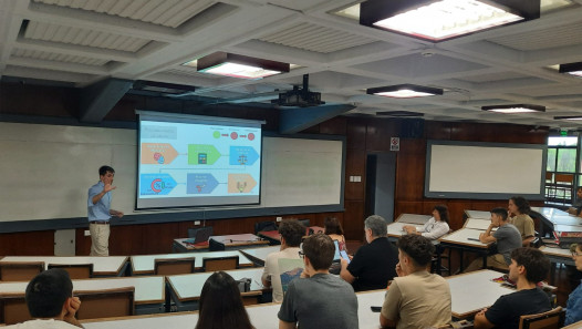 imagen Estudiante presentó proyecto sobre detección de daños estructurales usando imágenes satelitales