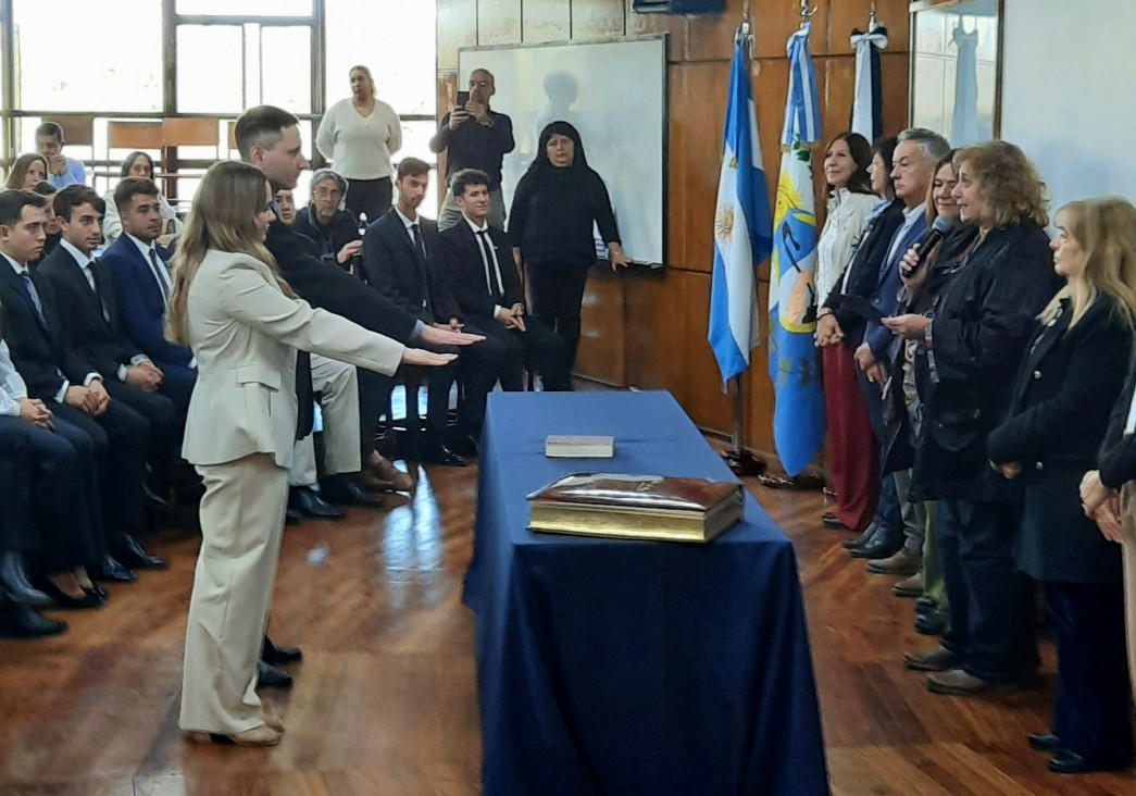 imagen La Decana tomó juramento a nuevos egresados y egresadas de la Facultad