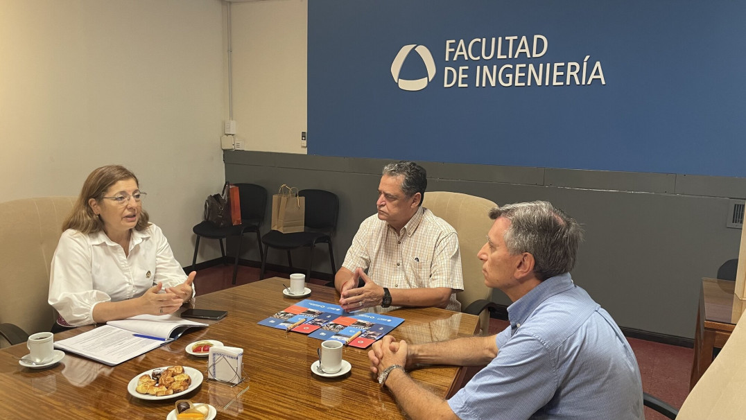 imagen La embajadora de Ecuador se reunió con autoridades de la Facultad de Ingeniería