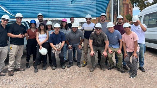 imagen Estudiantes de Ingeniería en Petróleo visitaron el Yacimiento Barrancas de Petróleos Sudamericanos