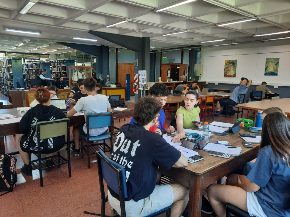 imagen La Biblioteca de la Facultad incorporó nuevo material bibliográfico