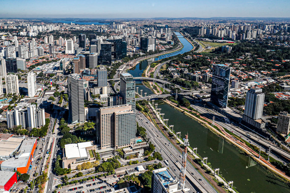 imagen São Paulo llega a la Facultad de Ingeniería: una conferencia para pensar la ciudad latinoamericana contemporánea