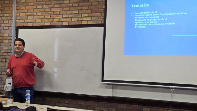 imagen Estudiantes de Computación dialogaron con Horacio Vega, profesional de IMPSA, sobre Gestión de Proyectos de IA
