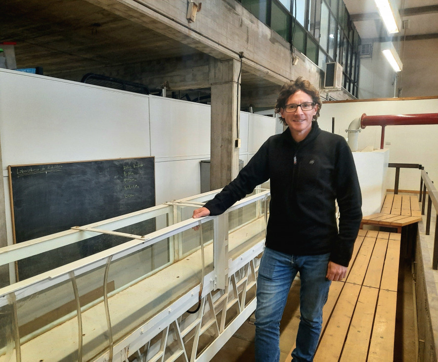 imagen Innovación en energías renovables: investigador de la Facultad desarrolla turbinas para generar electricidad en canales de riego