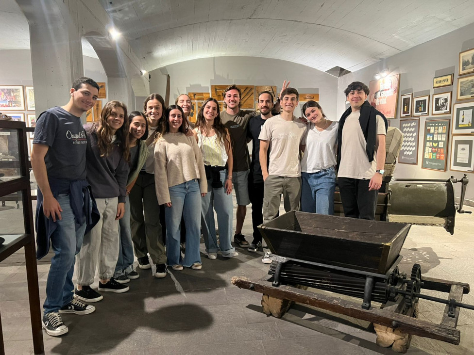 imagen Estudiantes de Ingeniería Industrial y en Petróleo realizaron visita técnica a Bodegas López