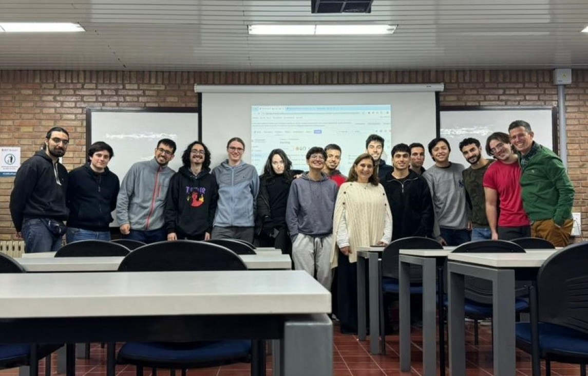 imagen Especialista en desarrollo de software brindó charla a estudiantes de la Facultad