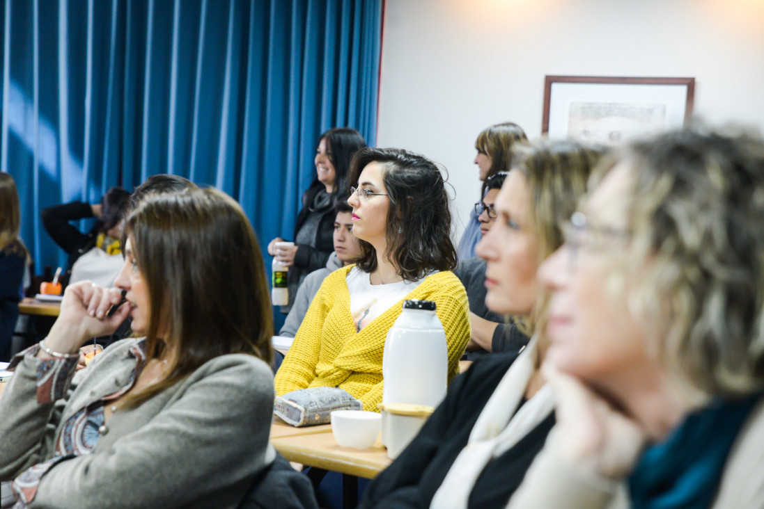 imagen Convocatoria de becas para formación de posgrado de docentes 