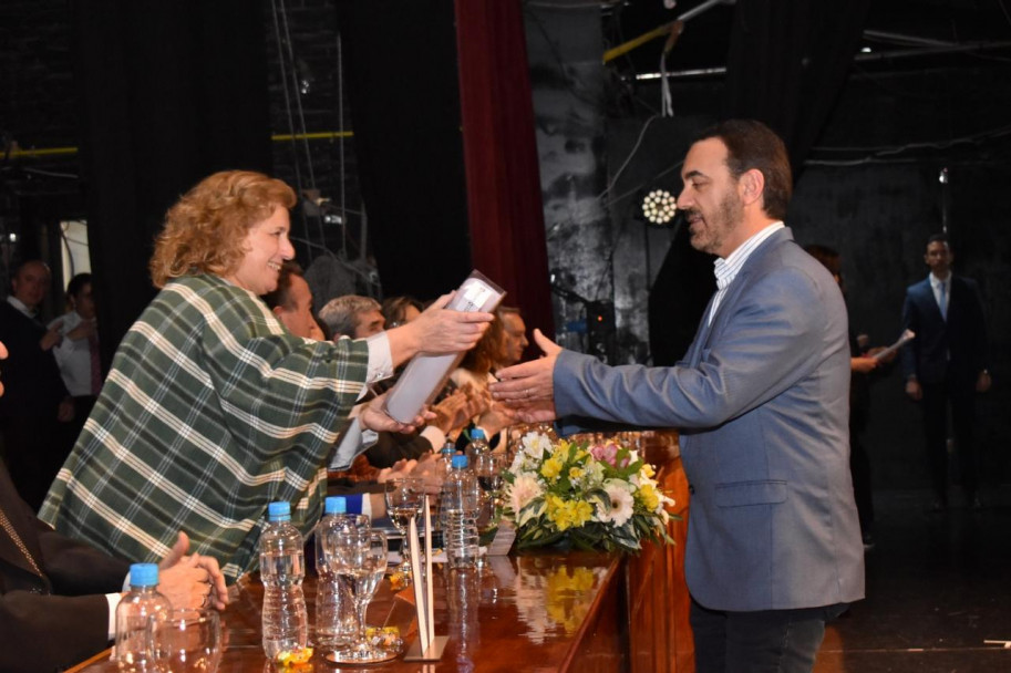 imagen Celebramos la entrega de diplomas a graduados y graduadas de la promoción 2024 