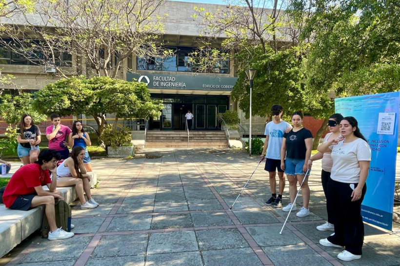 imagen Estudiantes participaron de un Taller Vivencial de Discapacidad