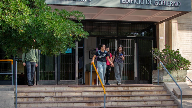 imagen Convocatoria a Becas de Ayuda Económica para estudiantes de la Facultad