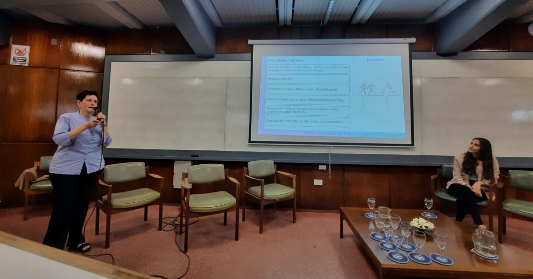imagen La Facultad fue sede del 2° Seminario AMES Nodo Cuyo sobre energía, minería e inteligencia artificial