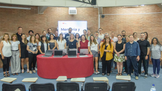 imagen La Biblioteca incorpora notebooks para estudiantes