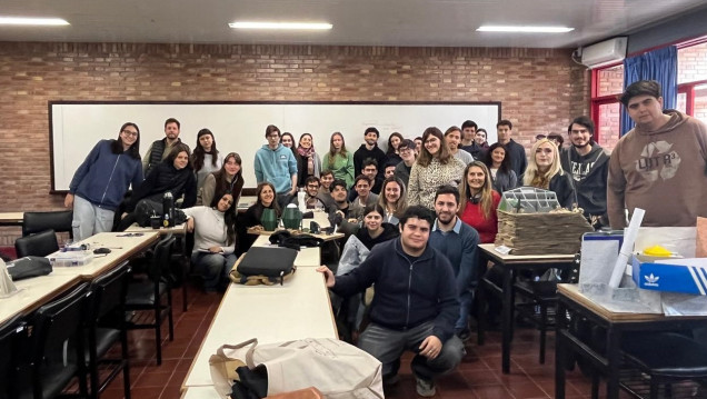 imagen Estudiantes compartieron experiencias de prototipado