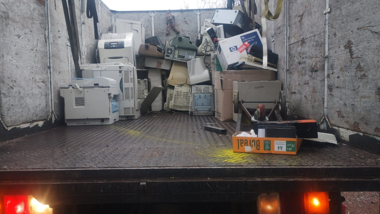 imagen Se realizó la segunda entrega de residuos de aparatos eléctricos y electrónicos