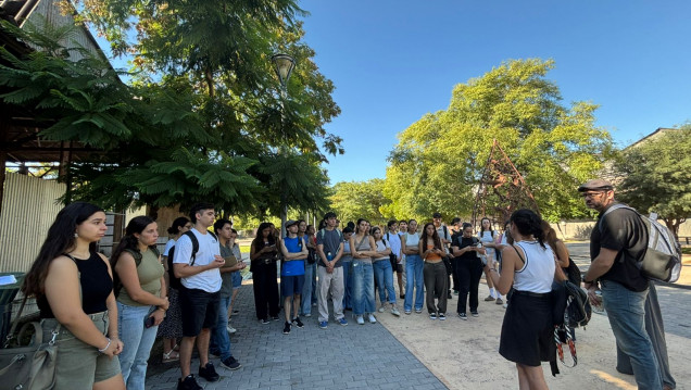 imagen Estudiantes de Arquitectura recorrieron espacios clave del patrimonio mendocino