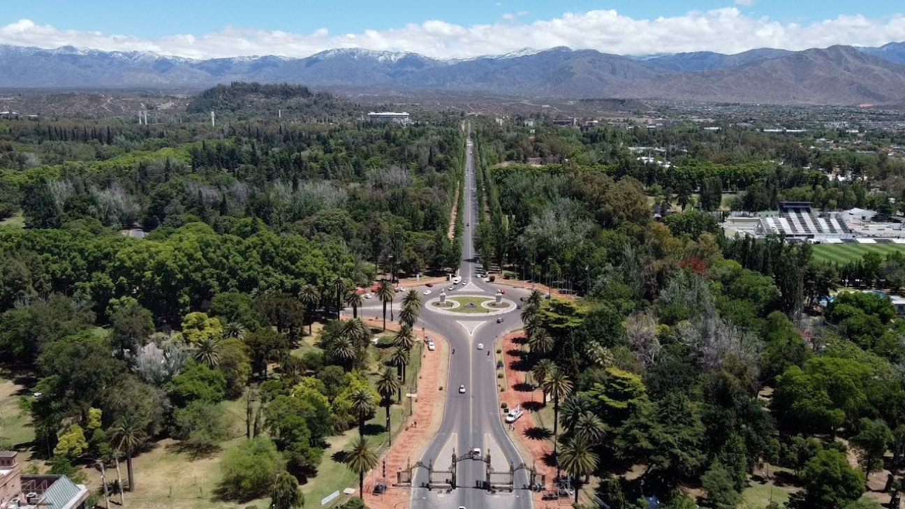 imagen Una muestra invita a redescubrir el Parque General San Martín a 130 años de su creación
