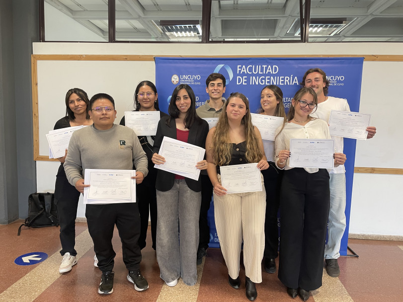 imagen La Facultad recibió a Mauricio Martín para una charla sobre inteligencia artificial en la industria energética