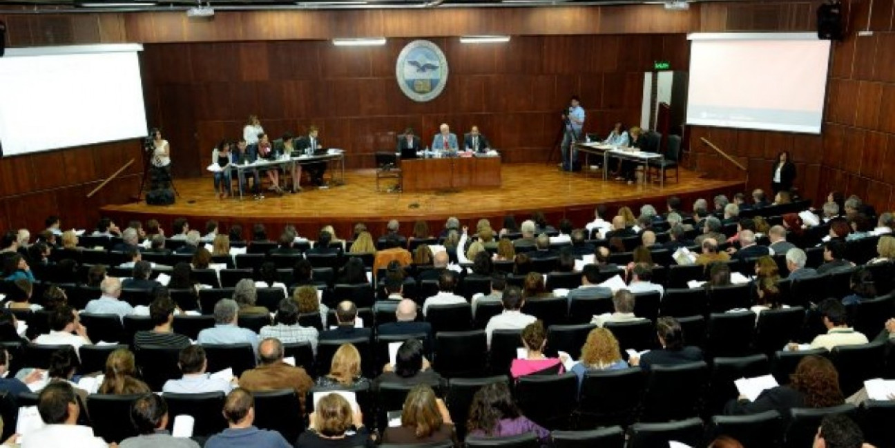 imagen Asamblea Universitaria: Encuesta a los claustros sobre Paridad de Género