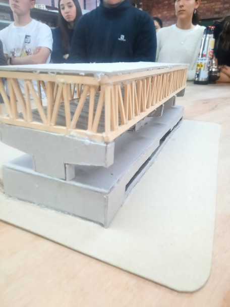 imagen Aprendizaje experimental e integración vertical entre estudiantes de Ingeniería Civil
