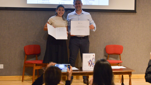imagen La Legislatura distinguió una obra literaria de docente de la Facultad