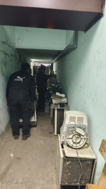 imagen Segunda entrega de residuos de aparatos eléctricos y electrónicos