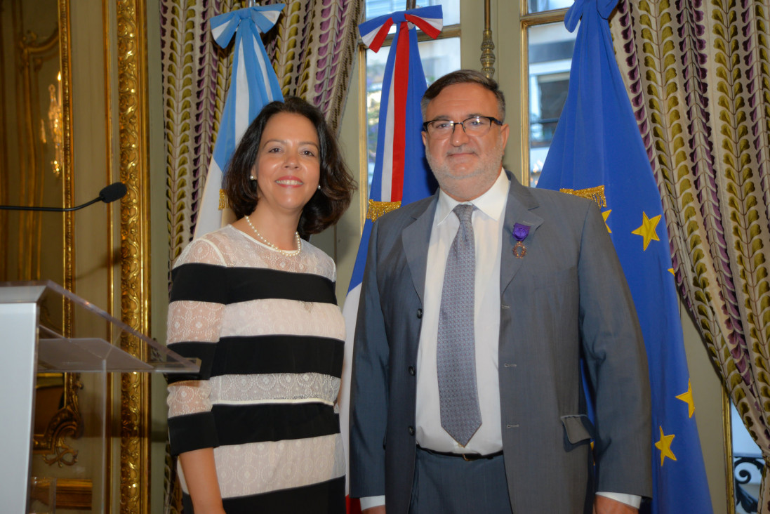 imagen Docente de la Facultad recibió el máximo reconocimiento académico del Gobierno Francés