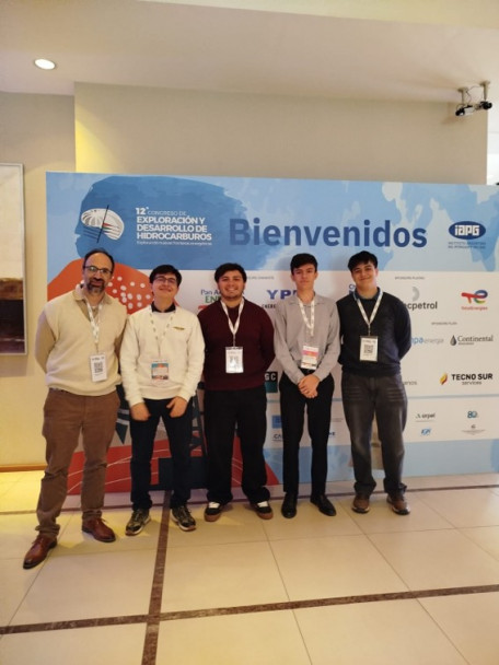 imagen Docentes y estudiantes presentaron investigaciones en CONEXPLO 2026 