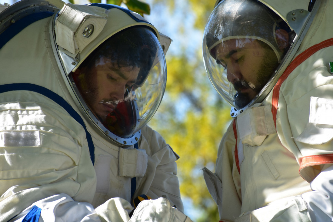 imagen Estudiante realiza experiencia de simulación espacial en Estados Unidos