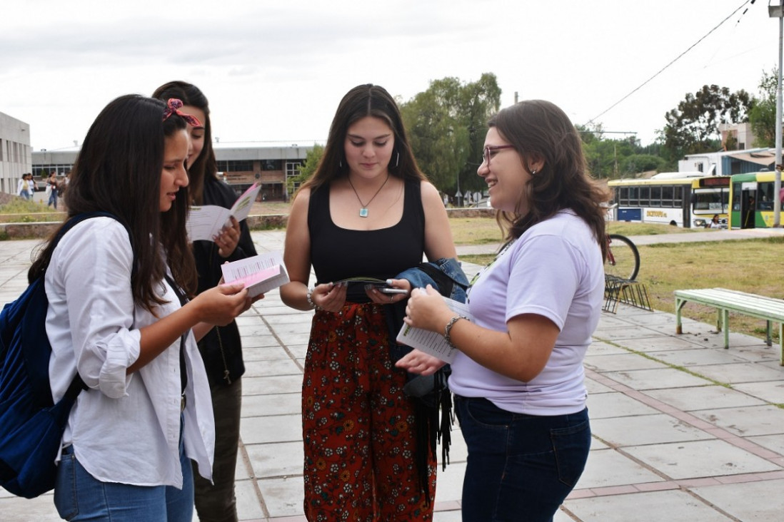 imagen Asueto para las trabajadoras en conmemoración del Día Internacional de la Mujer