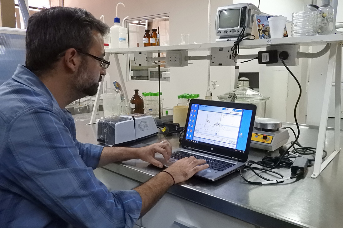 imagen Investigadores de la Facultad diseñan protocolos de tratabilidad de suelos contaminados