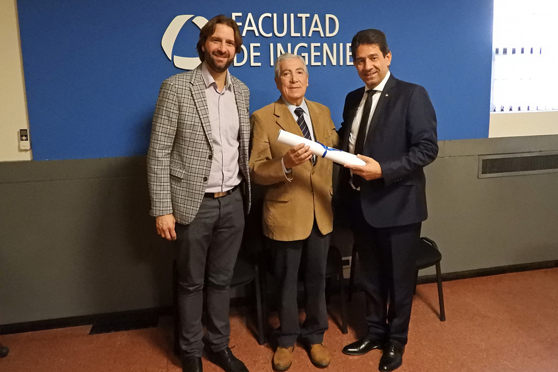 imagen Jorge Félix Fernández fue reconocido como profesor emérito de la UNCuyo