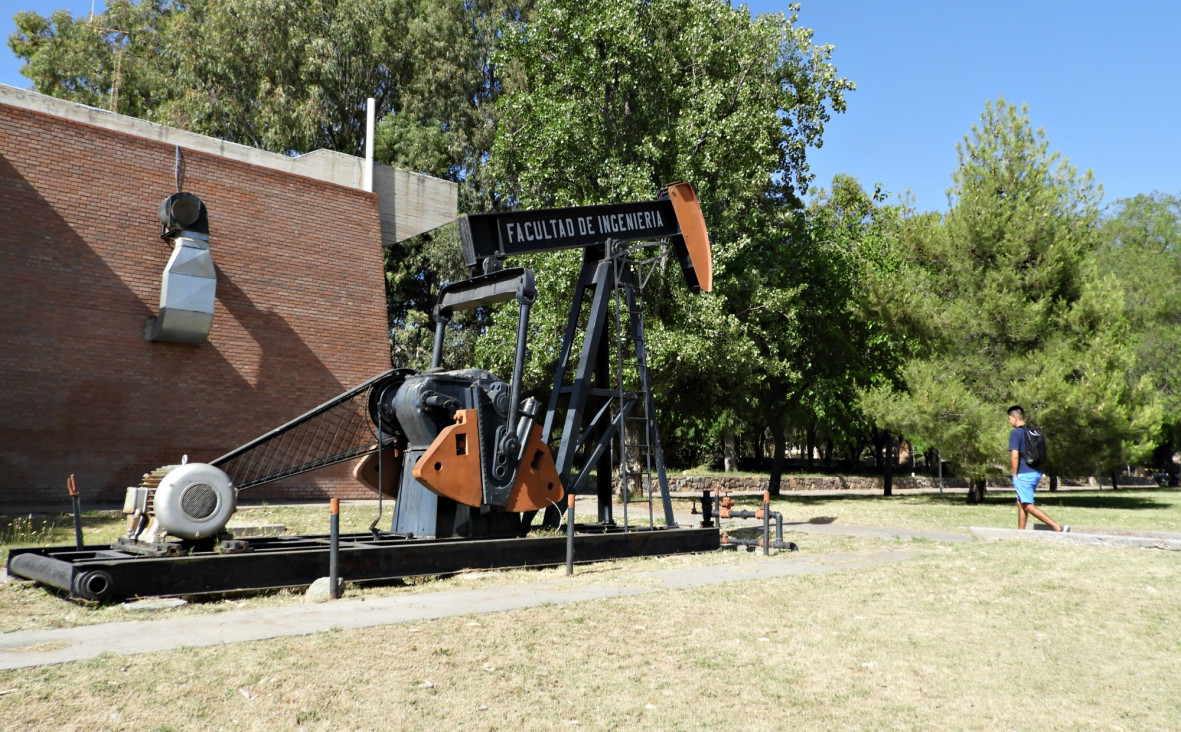 imagen La Facultad de Ingeniería celebra el Día del Petróleo y el Gas en Argentina