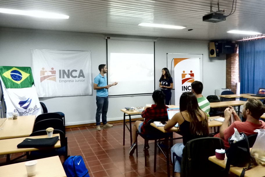 imagen El Decano y la Vicedecana se reunieron con integrantes de INCA