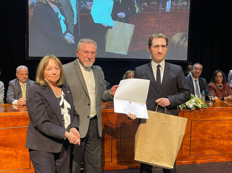 imagen Celebramos la entrega de diplomas a graduados y graduadas de la promoción 2024 