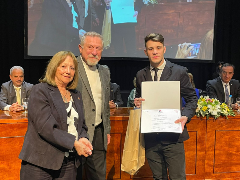imagen Celebramos la entrega de diplomas a graduados y graduadas de la promoción 2024 