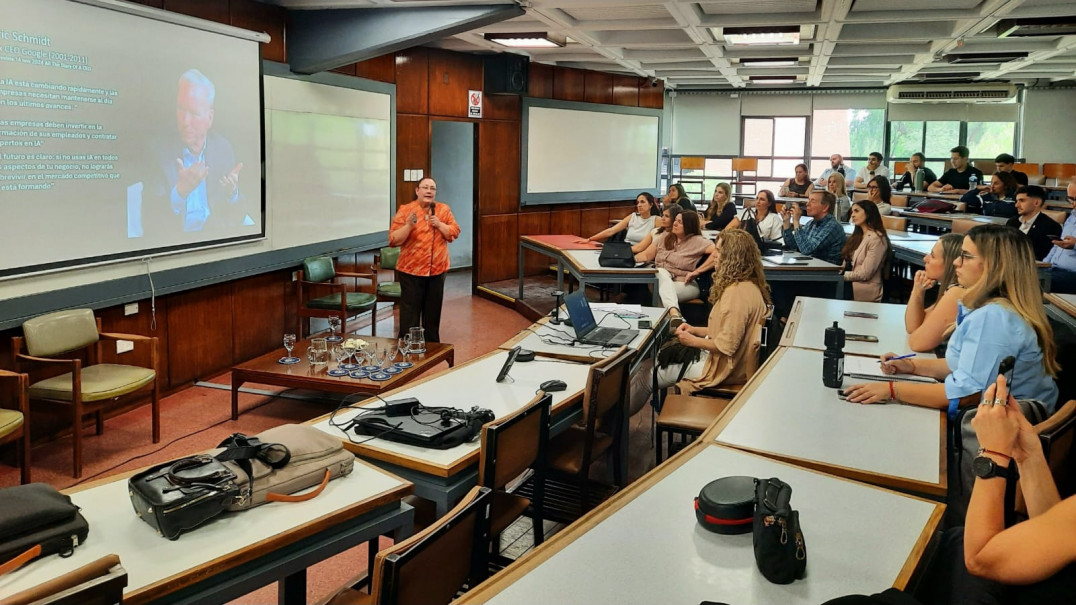 imagen La Facultad fue sede del 2° Seminario AMES Nodo Cuyo sobre energía, minería e inteligencia artificial