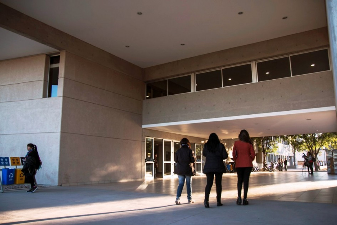 imagen Analizarán diversos aspectos de la vida universitaria