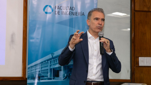imagen La Facultad celebró el Día de la Ingeniería con una charla del vicepresidente de YPF