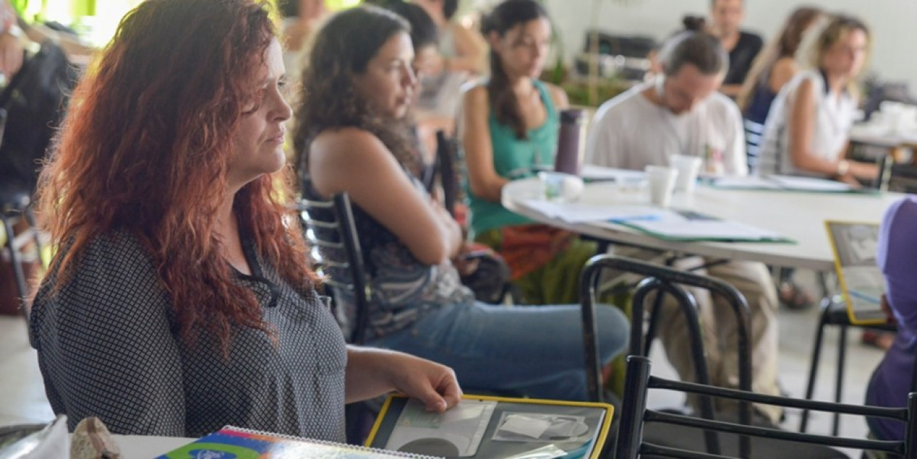 imagen Reciben resúmenes para encuentro de extensión universitaria